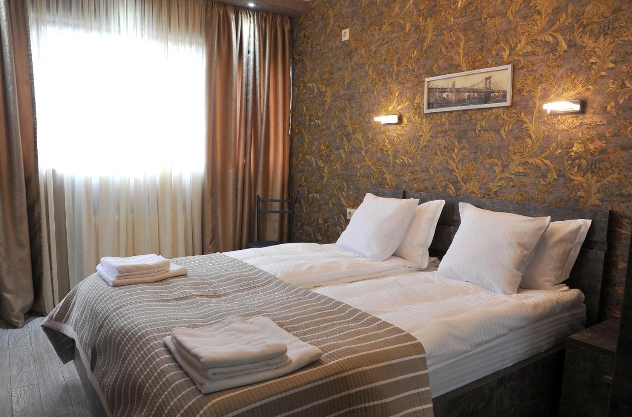 River Side Apartment 第比利斯 外观 照片