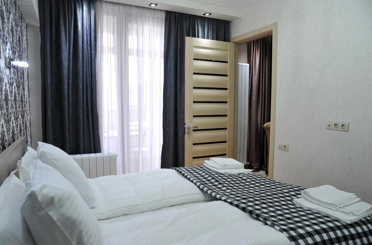River Side Apartment 第比利斯 外观 照片